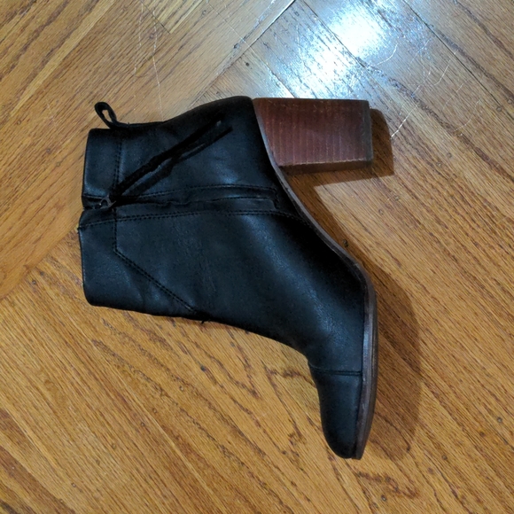 TOMS LUNATA MID BLOCK HEEL DRESS ANKLE BOOTIES - Picture 3 of 8